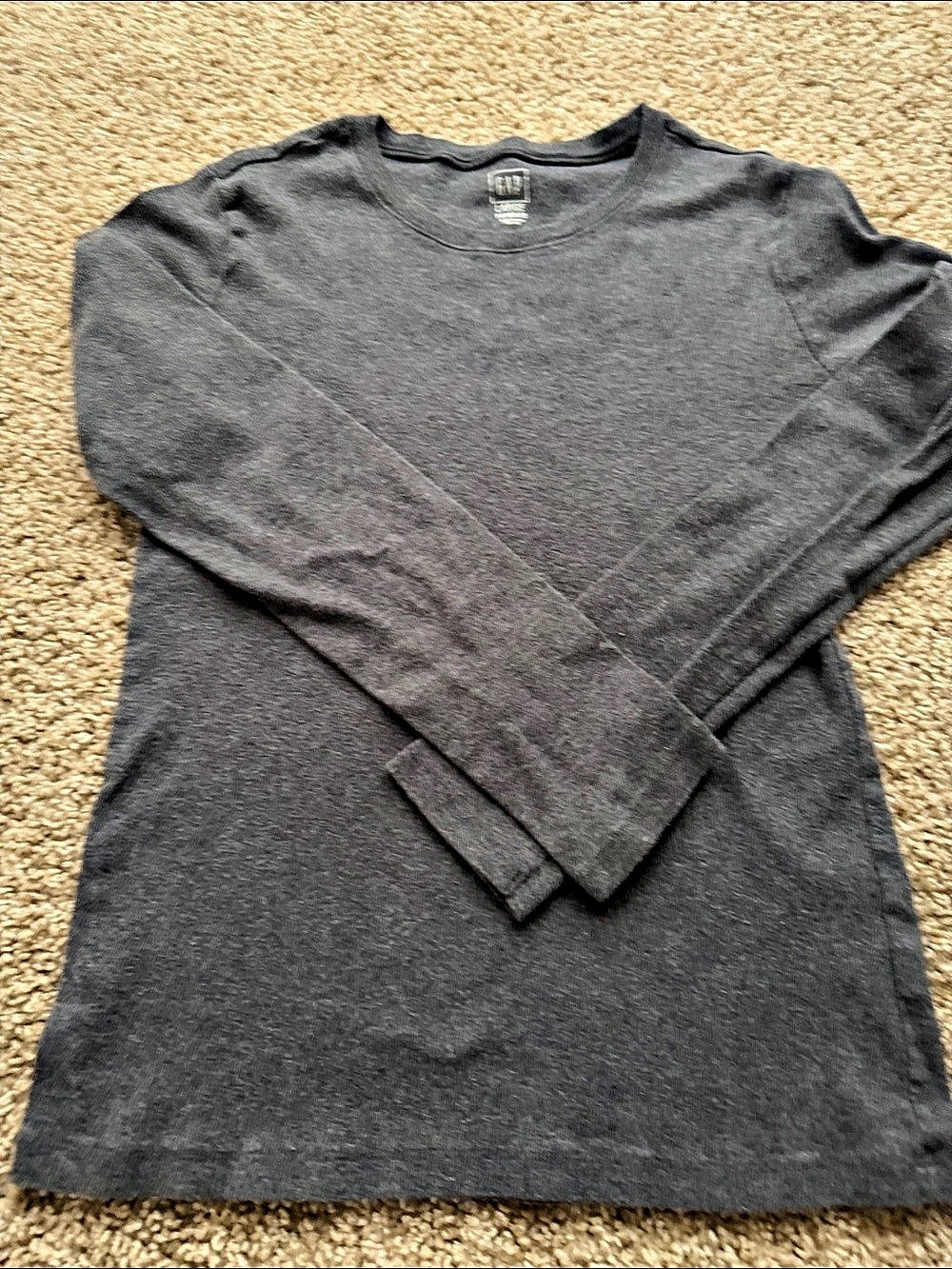 Gap Favorite Long Sleeve Crewneck T-Shirt Gray Large